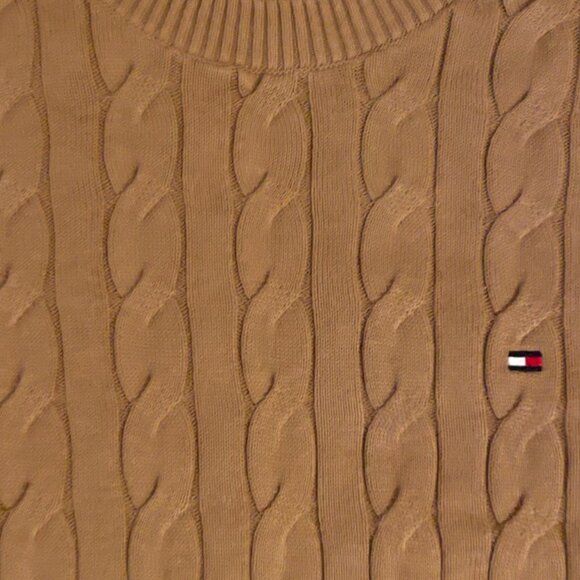 Tommy Hilfiger Men's Iconic Cable Knit Sweater - Picture 5 of 5